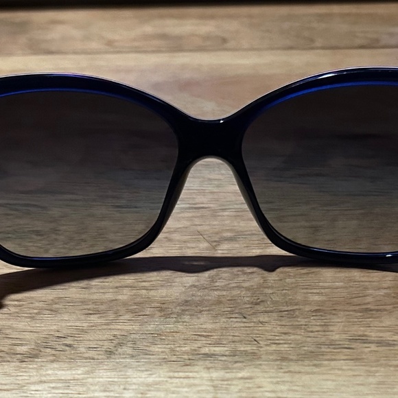 Dolce & Gabbana White and Blue Oversized Sunglasses with Case main image 5